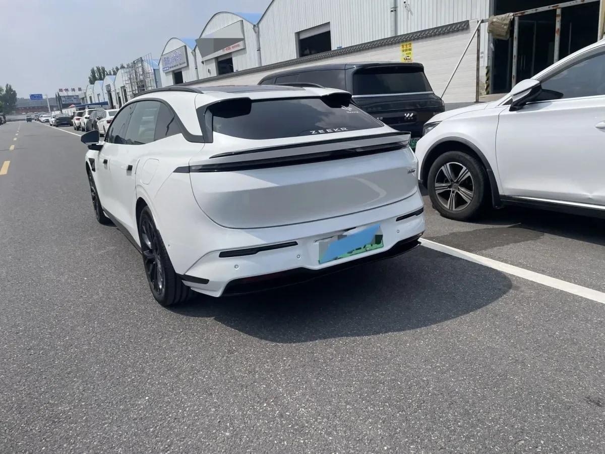 2025 Zeekr 7X BEV 75KWH 605km image 4