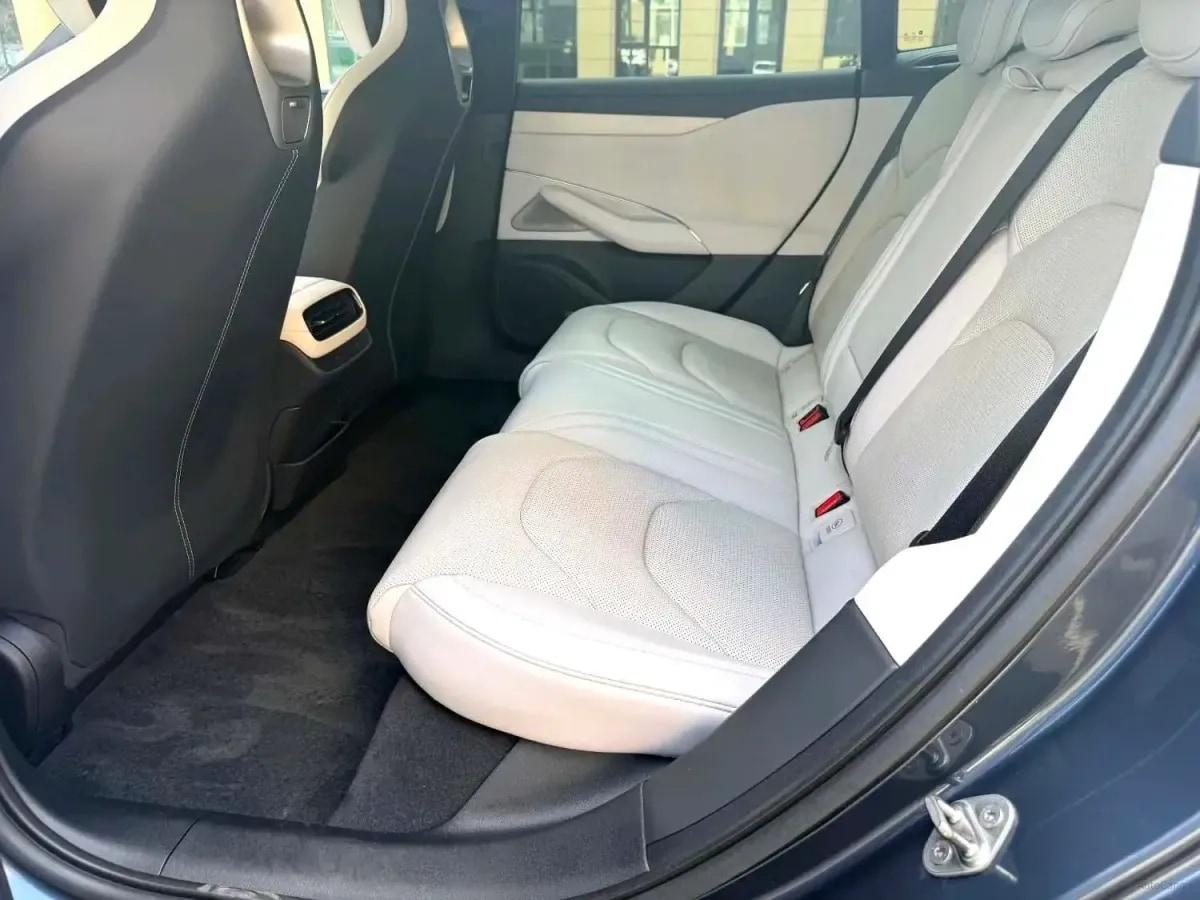 2024 Xiaomi SU7 BEV 101KWH image 4