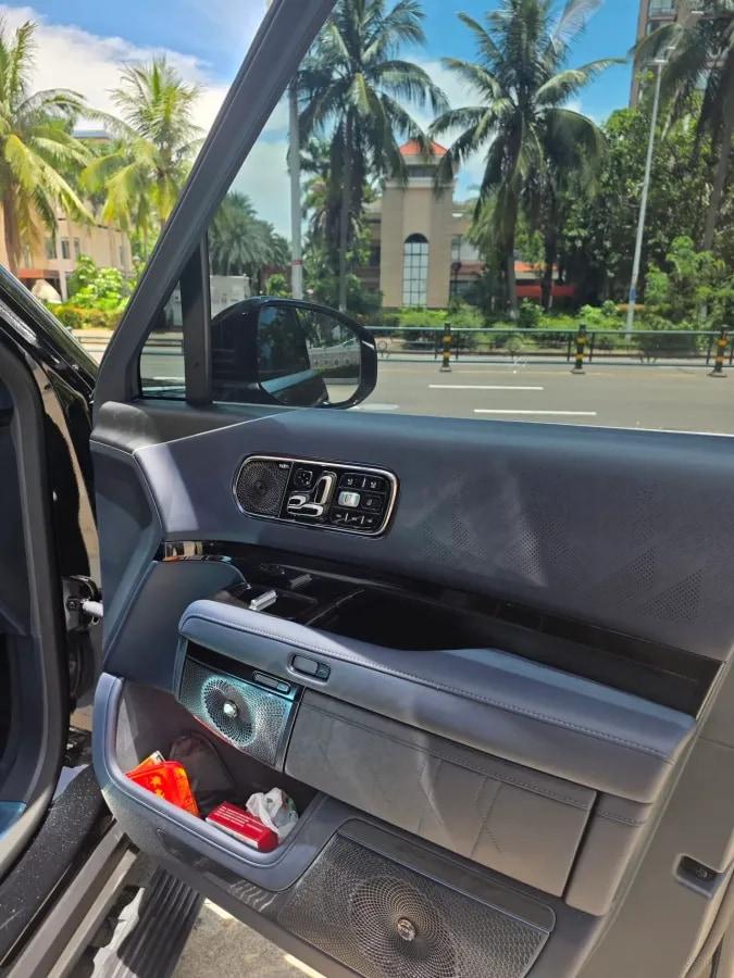 2025 Zeekr 9X 2.0T 279HP L4 1DHT PHEV 70KWH 355km image 4