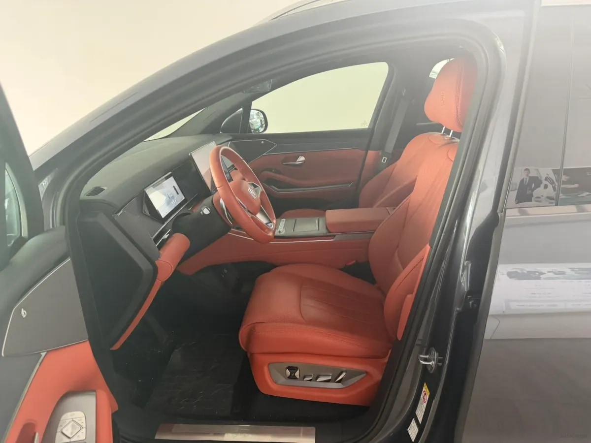 2025 BYD Tang L BEV 100.5KWH 600km image 4