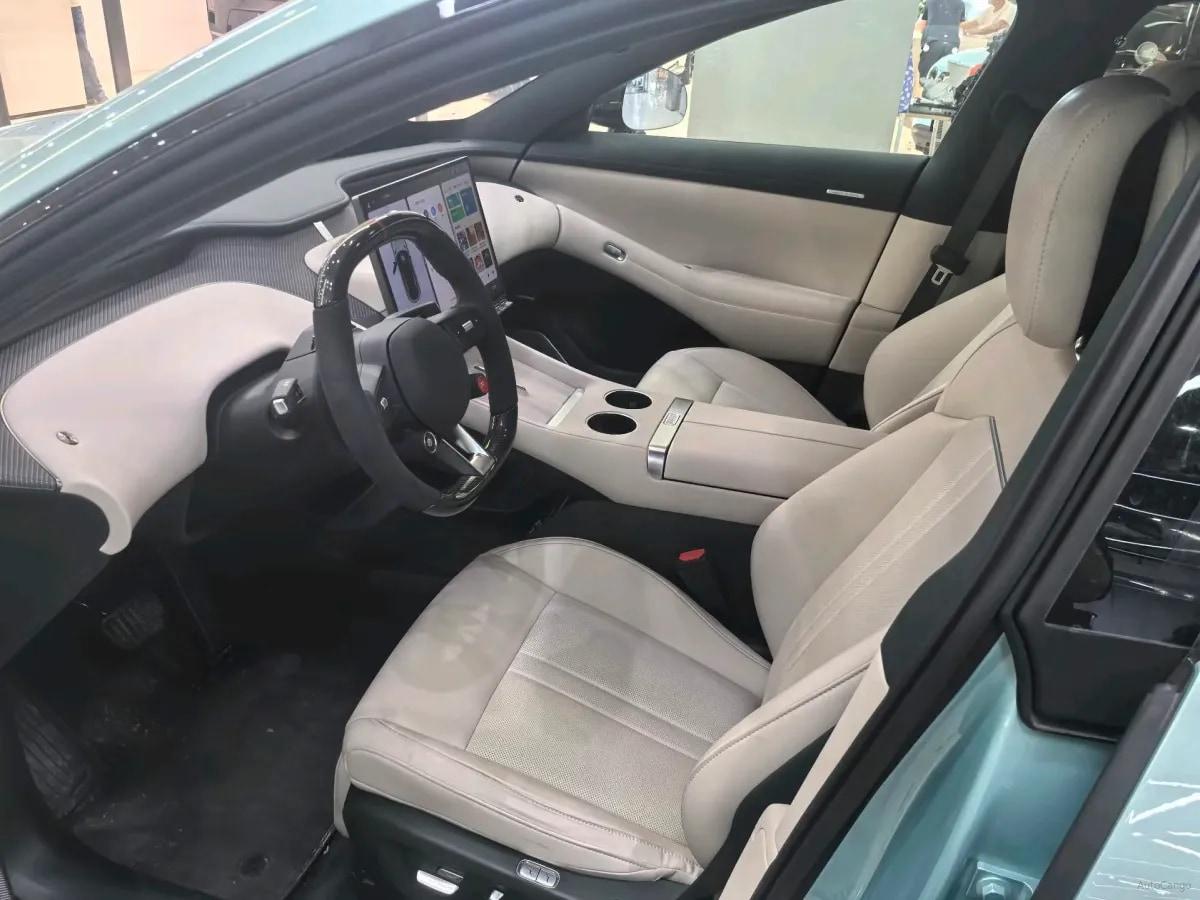 2025 Xiaomi YU7 BEV 101.7KWH image 4