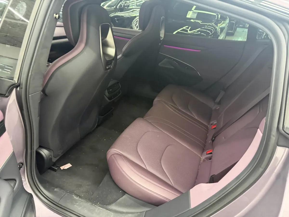 2024 Xiaomi SU7 BEV 101KWH image 4