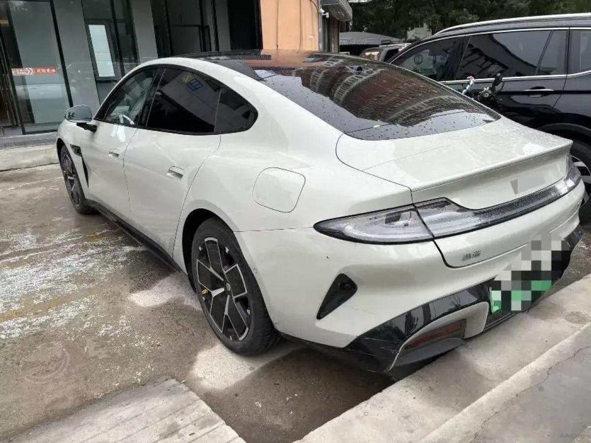 2024 Xiaomi SU7 BEV 94.3KWH image 4