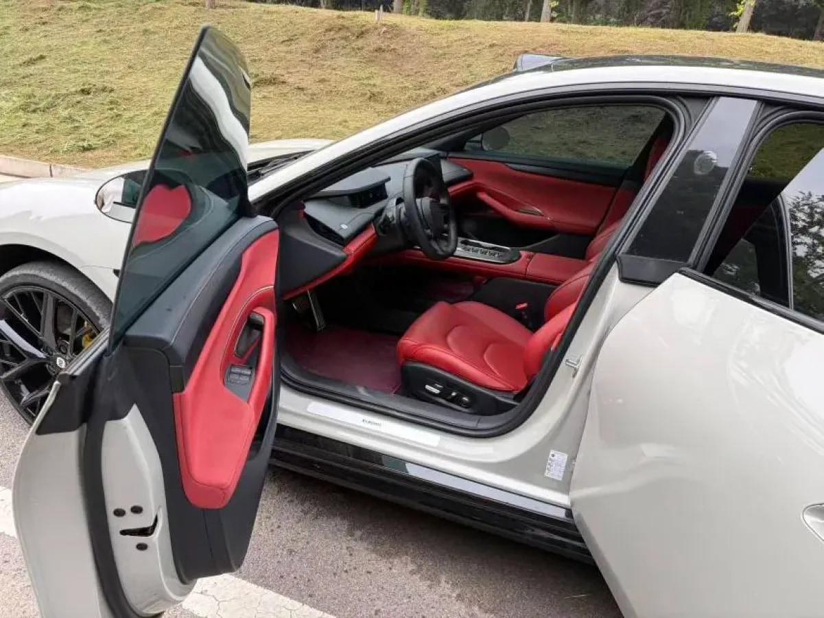 2024 Xiaomi SU7 BEV 101KWH image 4