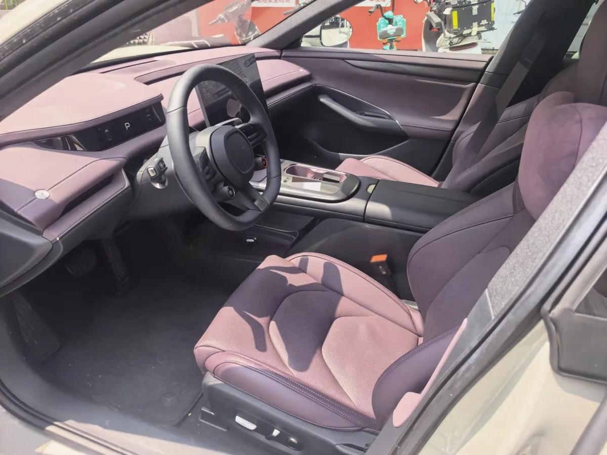 2024 Xiaomi SU7 BEV 73.6KWH image 4