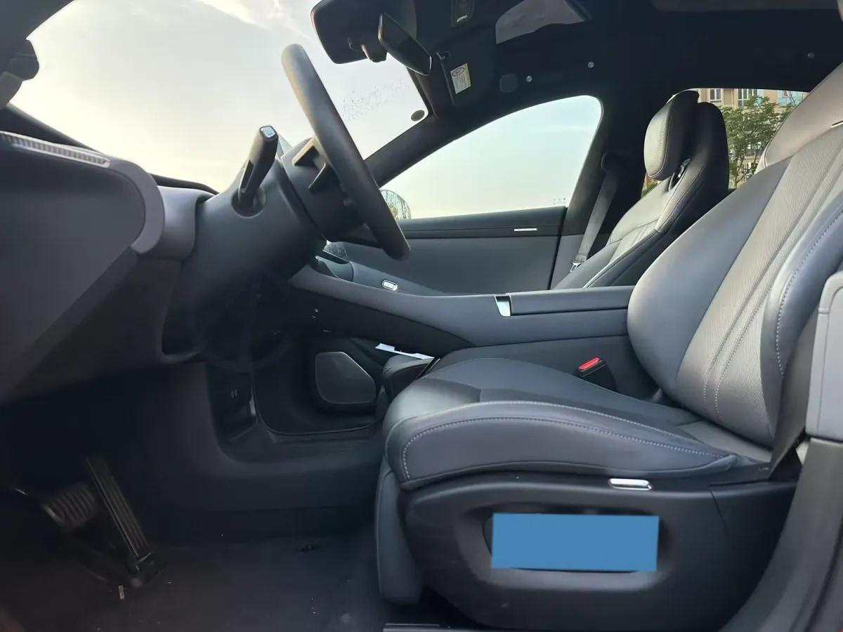 2025 Xiaomi YU7 BEV 101.7KWH image 4