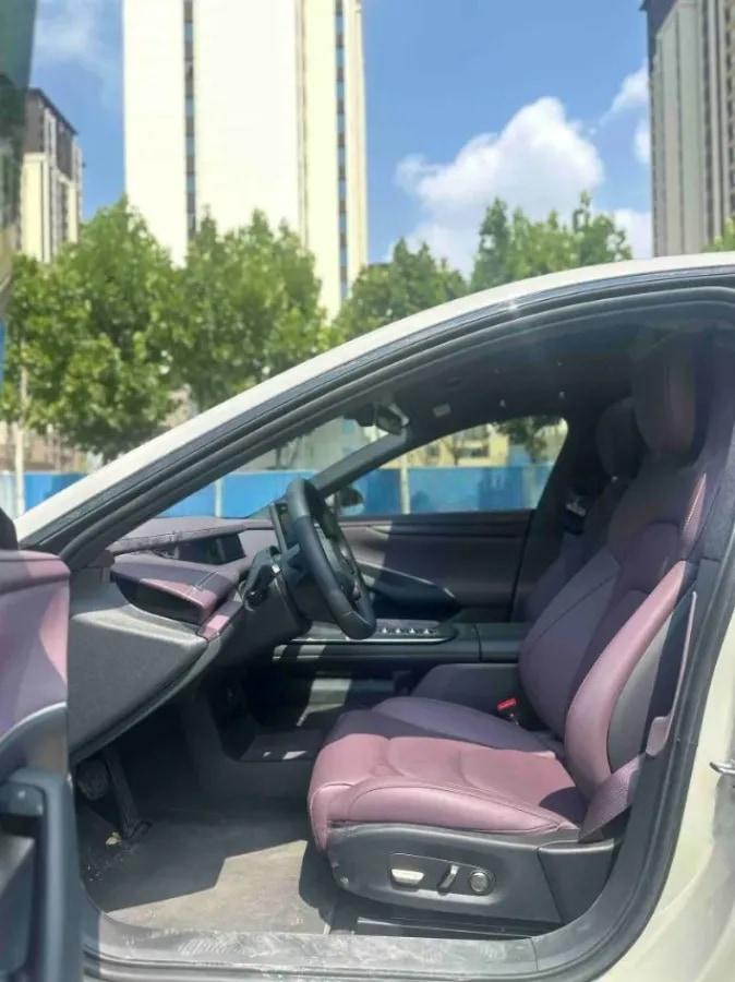 2024 Xiaomi SU7 BEV 94.3KWH image 4
