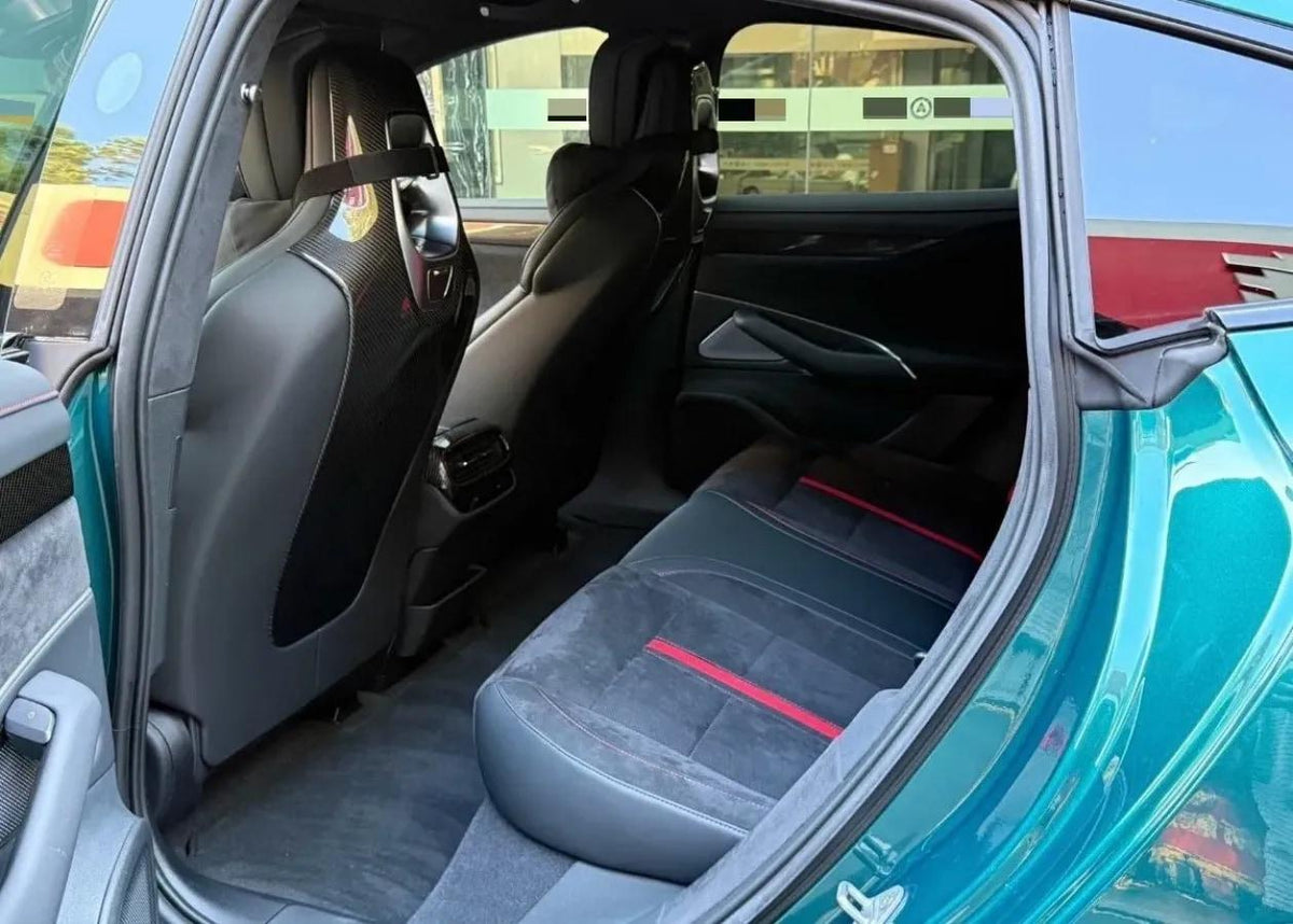 2025 Xiaomi SU7 Ultra BEV 93.7KWH 630km image 4