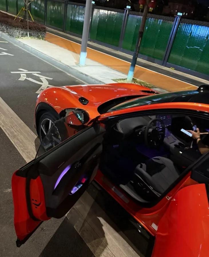 2025 Xiaomi YU7 BEV image 4