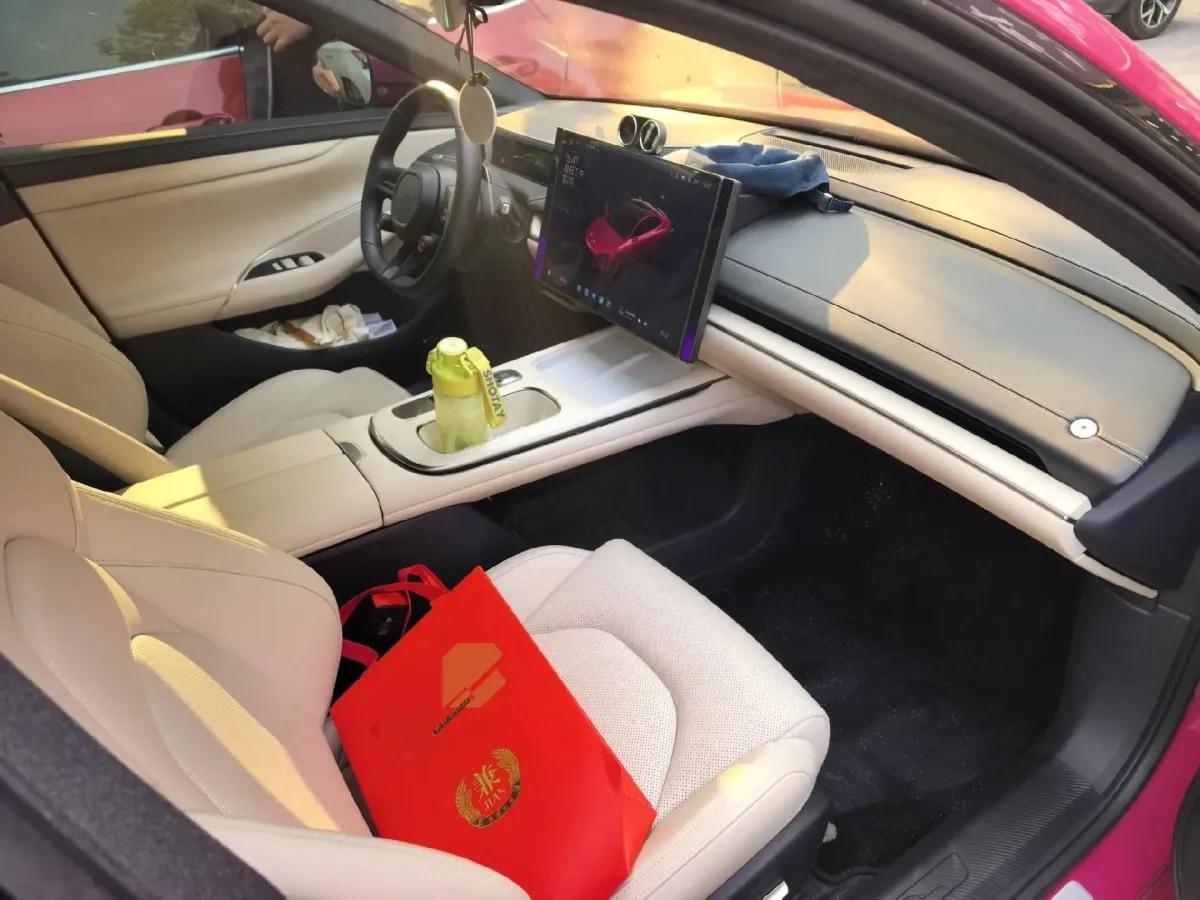 2024 Xiaomi SU7 BEV 73.6KWH 700km image 4