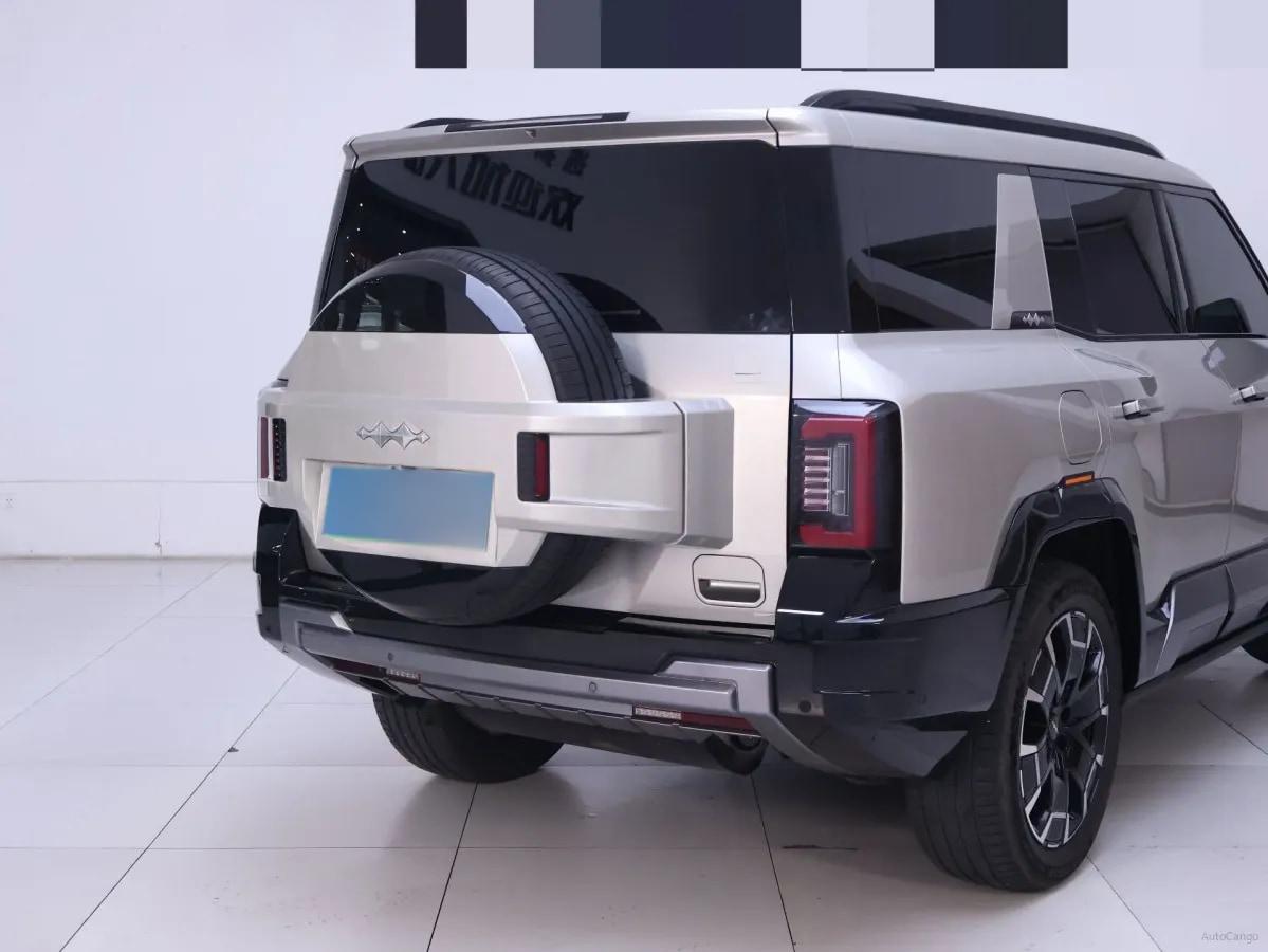 2025 Fang Cheng Bao Bao 8 2.0T 245HP L4 E-CVT PHEV 36.8KWH image 4