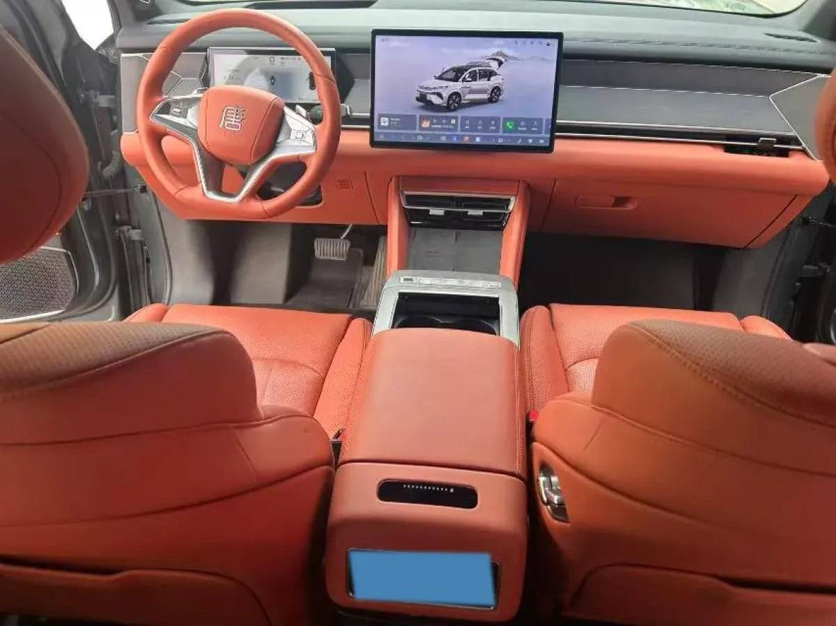 2025 BYD Tang L 1.5T 156HP L4 E-CVT PHEV 35.6KWH 175km image 4