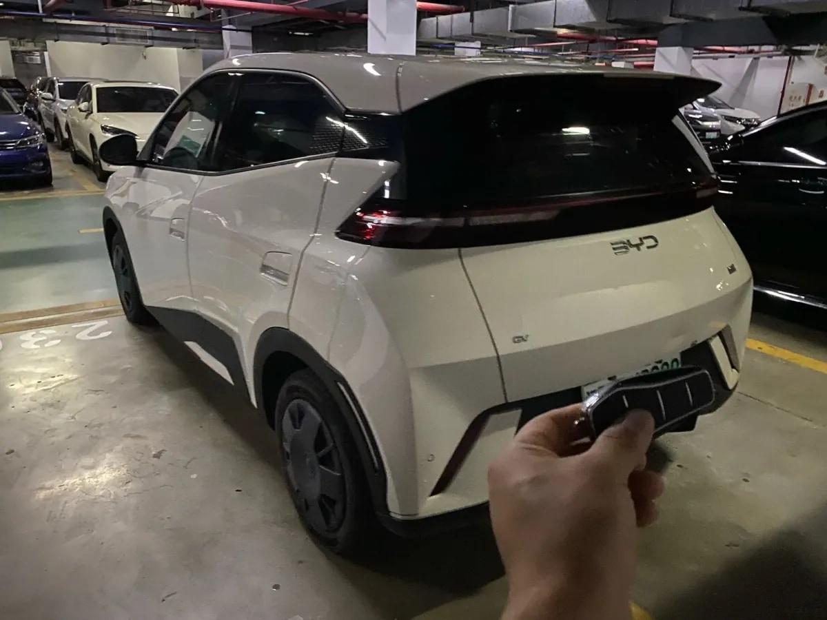 2025 BYD Seagull BEV 30.08KWH 305km image 4