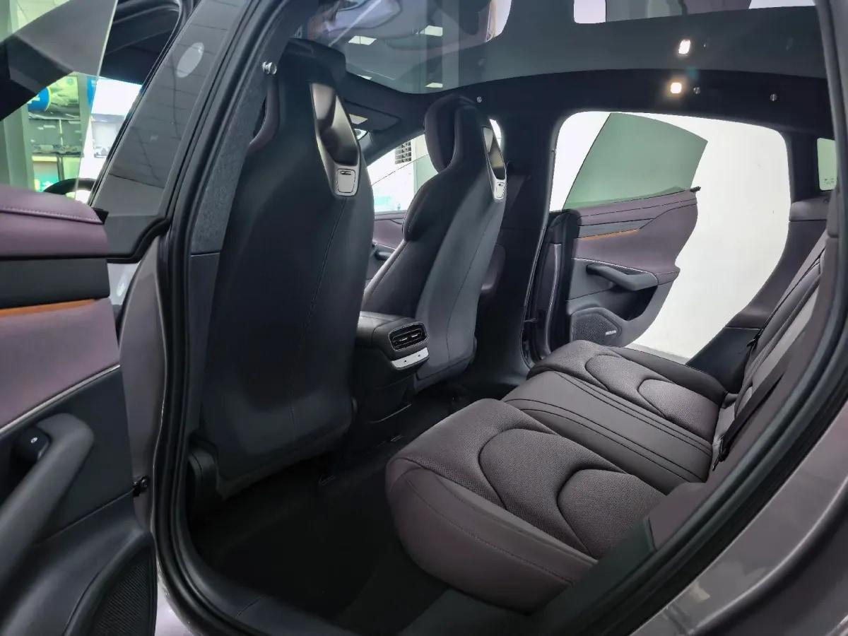 2024 Xiaomi SU7 BEV 73.6KWH 700km image 4