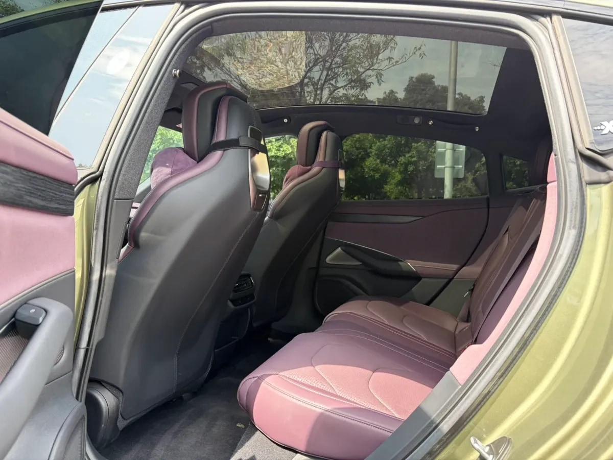 2024 Xiaomi SU7 BEV 94.3KWH image 4