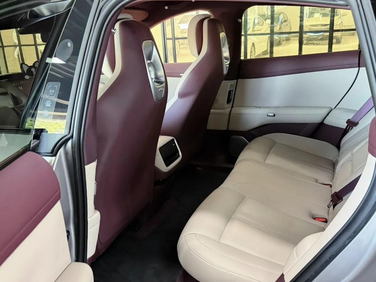 2025 Xiaomi YU7 BEV 96.3KWH image 4