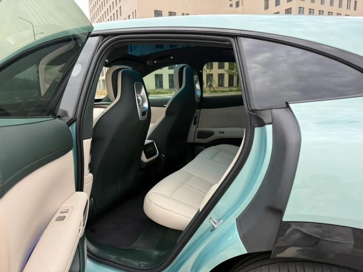 2025 Xiaomi YU7 BEV 101.7KWH image 4