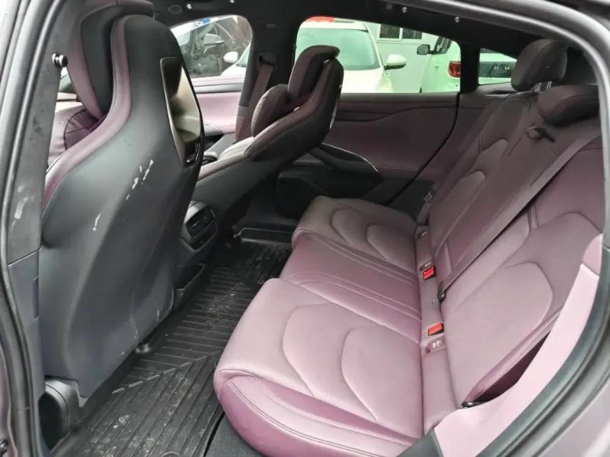 2024 Xiaomi SU7 BEV 101KWH 800km image 4