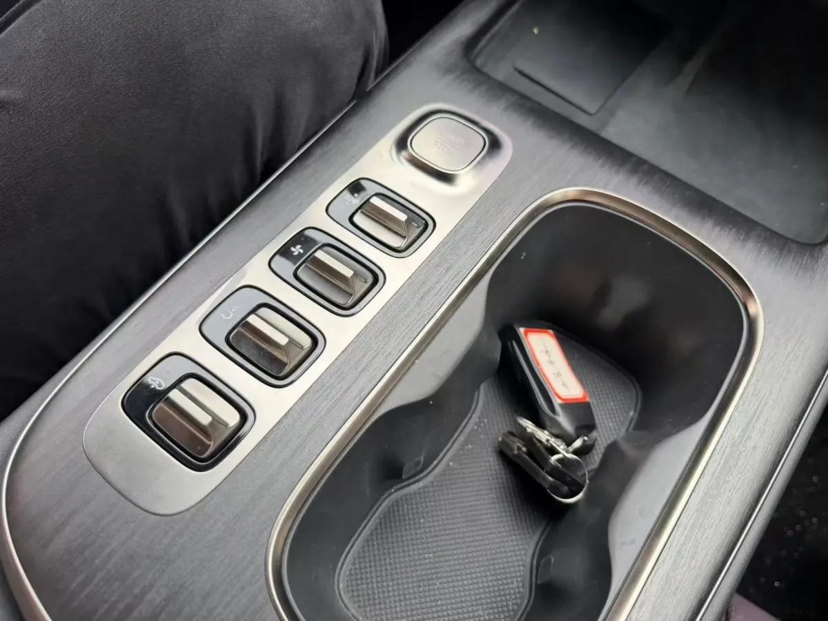 2024 Xiaomi SU7 BEV 101KWH 800km image 4