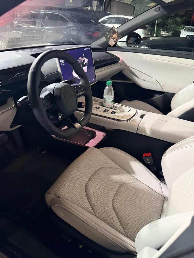 2024 Xiaomi SU7 BEV 73.6KWH image 4