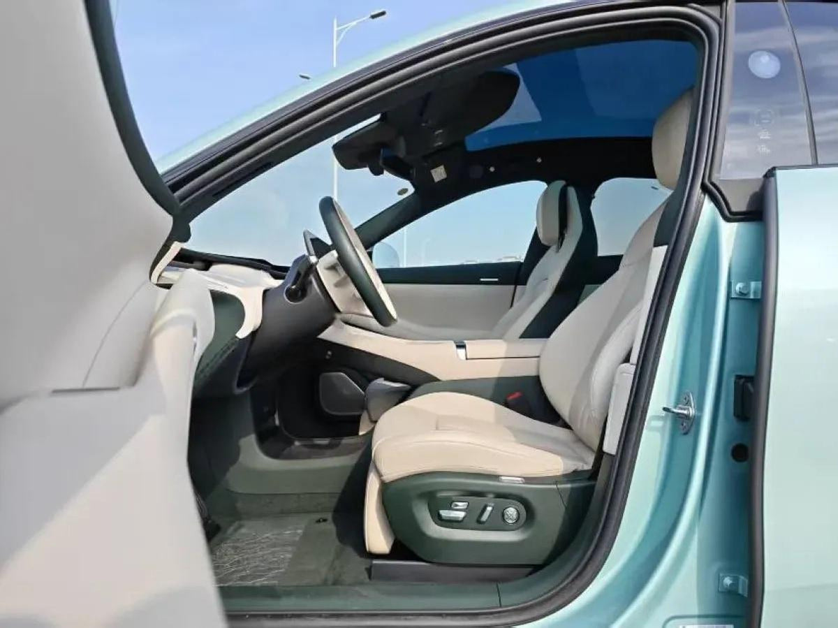 2025 Xiaomi YU7 BEV 101.7KWH 760km image 4