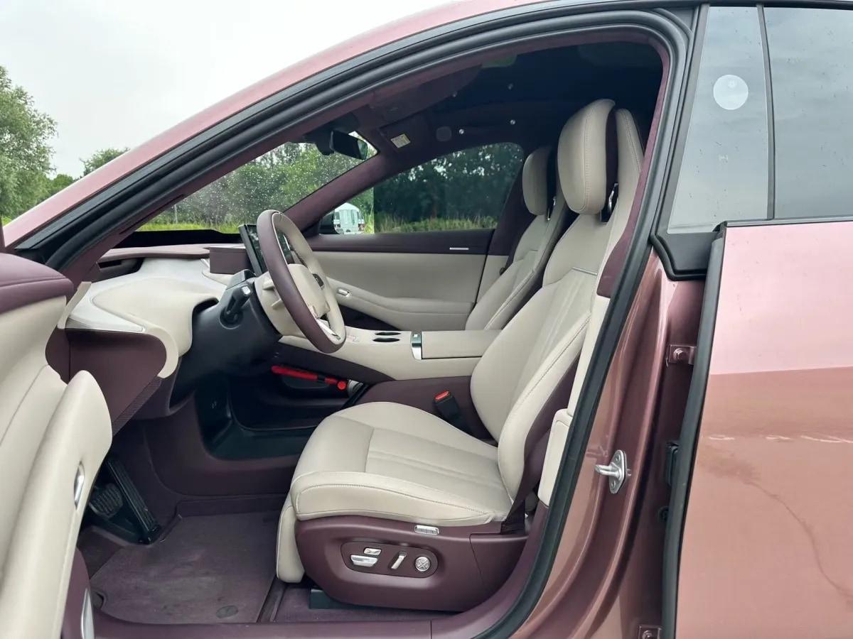 2025 Xiaomi YU7 BEV 101.7KWH image 4