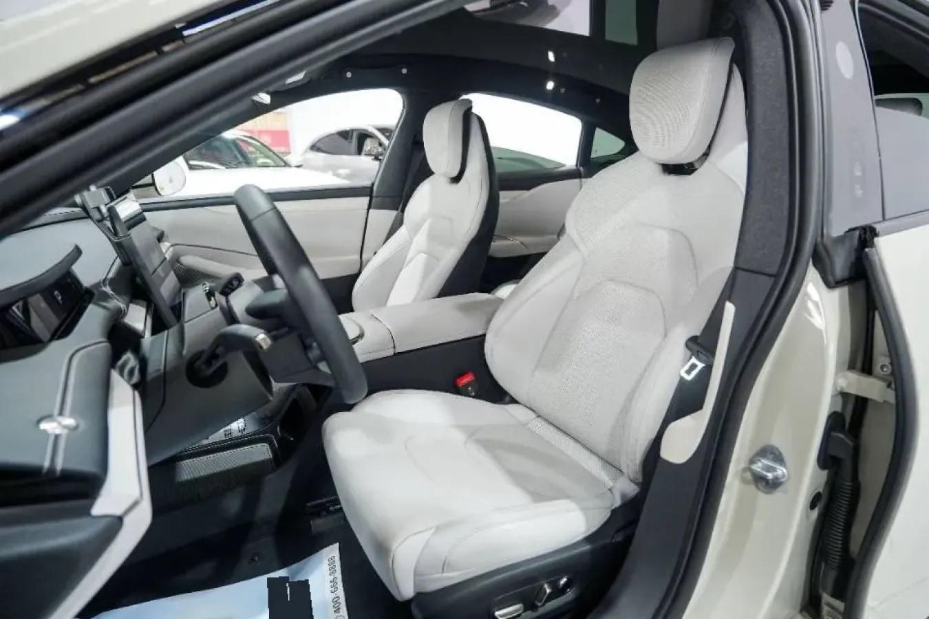 2024 Xiaomi SU7 BEV 94.3KWH image 4