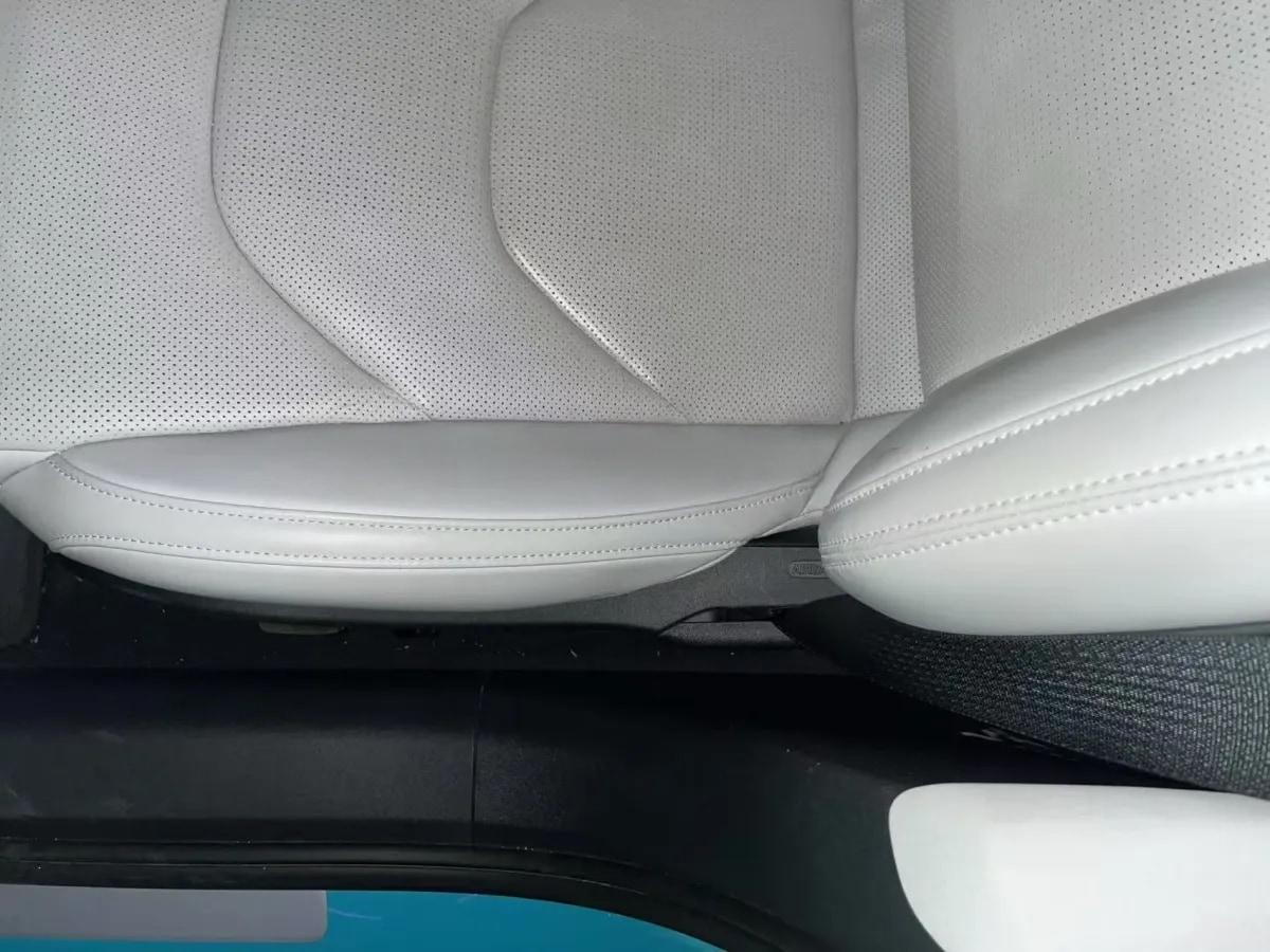 2024 Xiaomi SU7 BEV 101KWH image 4