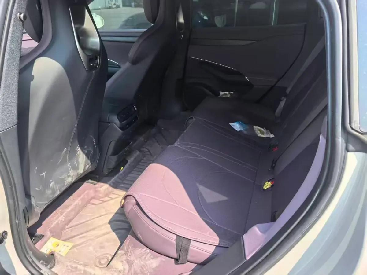 2024 Xiaomi SU7 BEV 73.6KWH 700km image 4