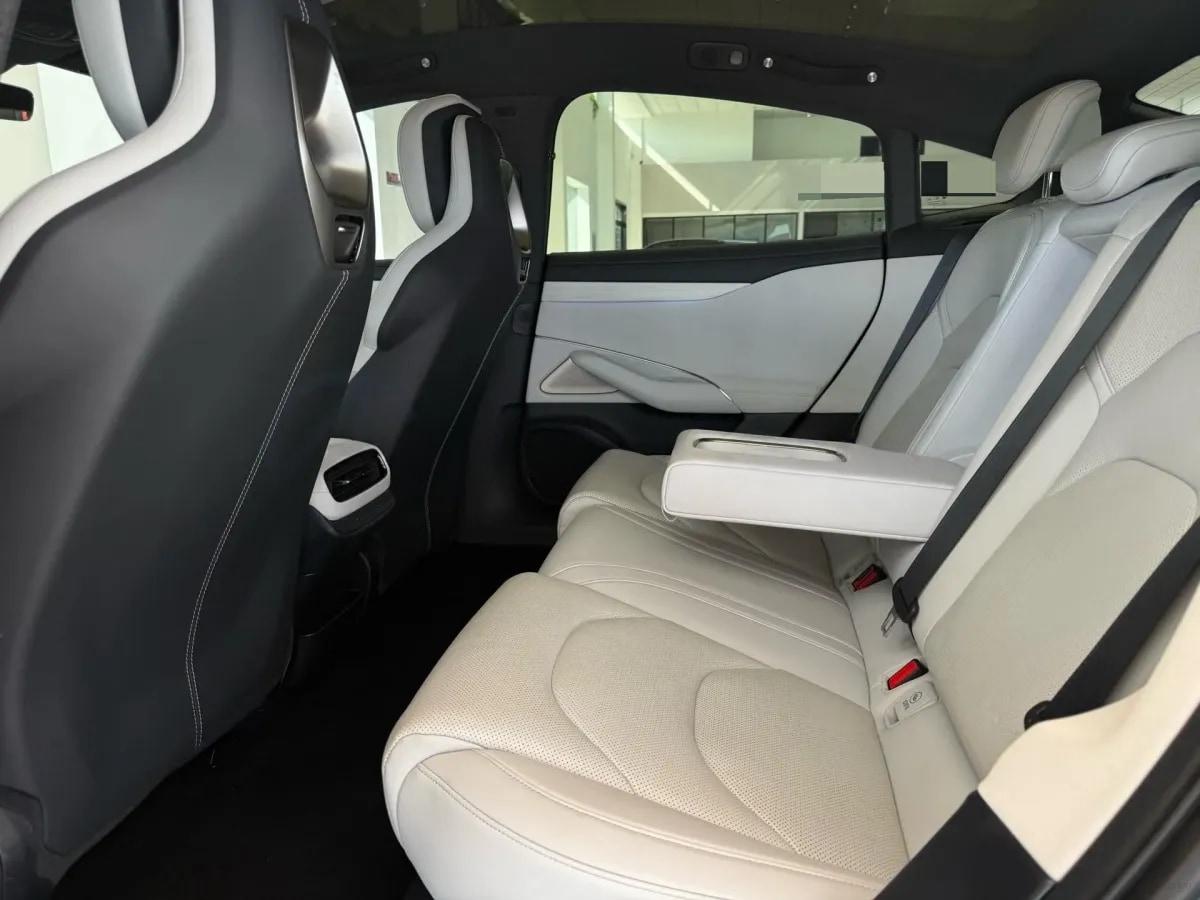 2024 Xiaomi SU7 BEV 94.3KWH 830km image 4