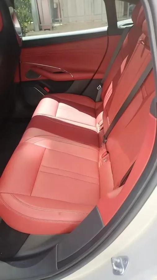 2026 Xiaomi SU7 BEV 96.3KWH 902km image 4