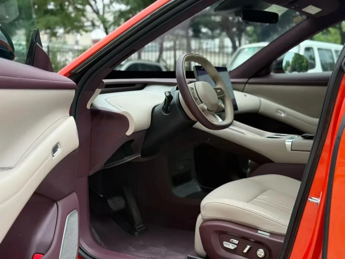 2025 Xiaomi YU7 BEV 96.3KWH 835km image 4