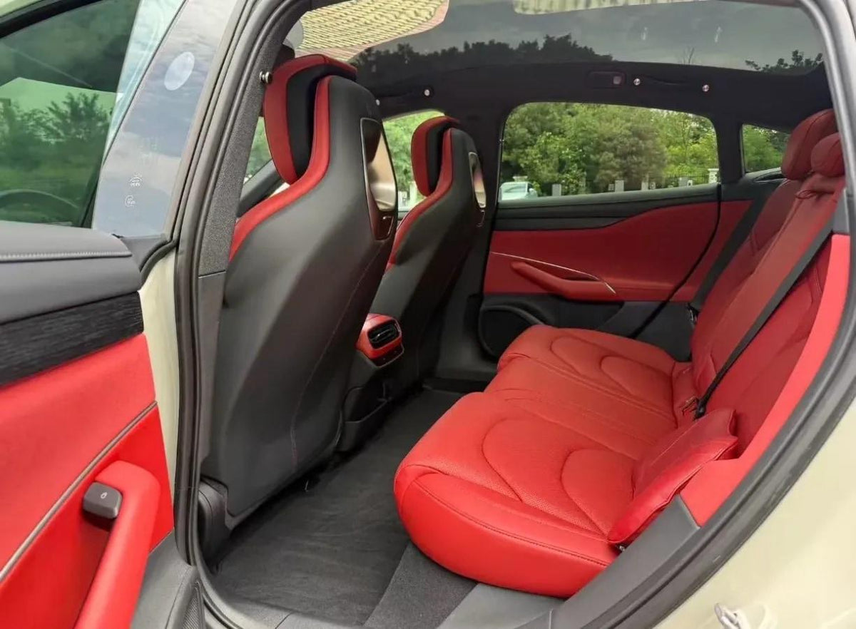 2024 Xiaomi SU7 BEV 94.3KWH 830km image 4