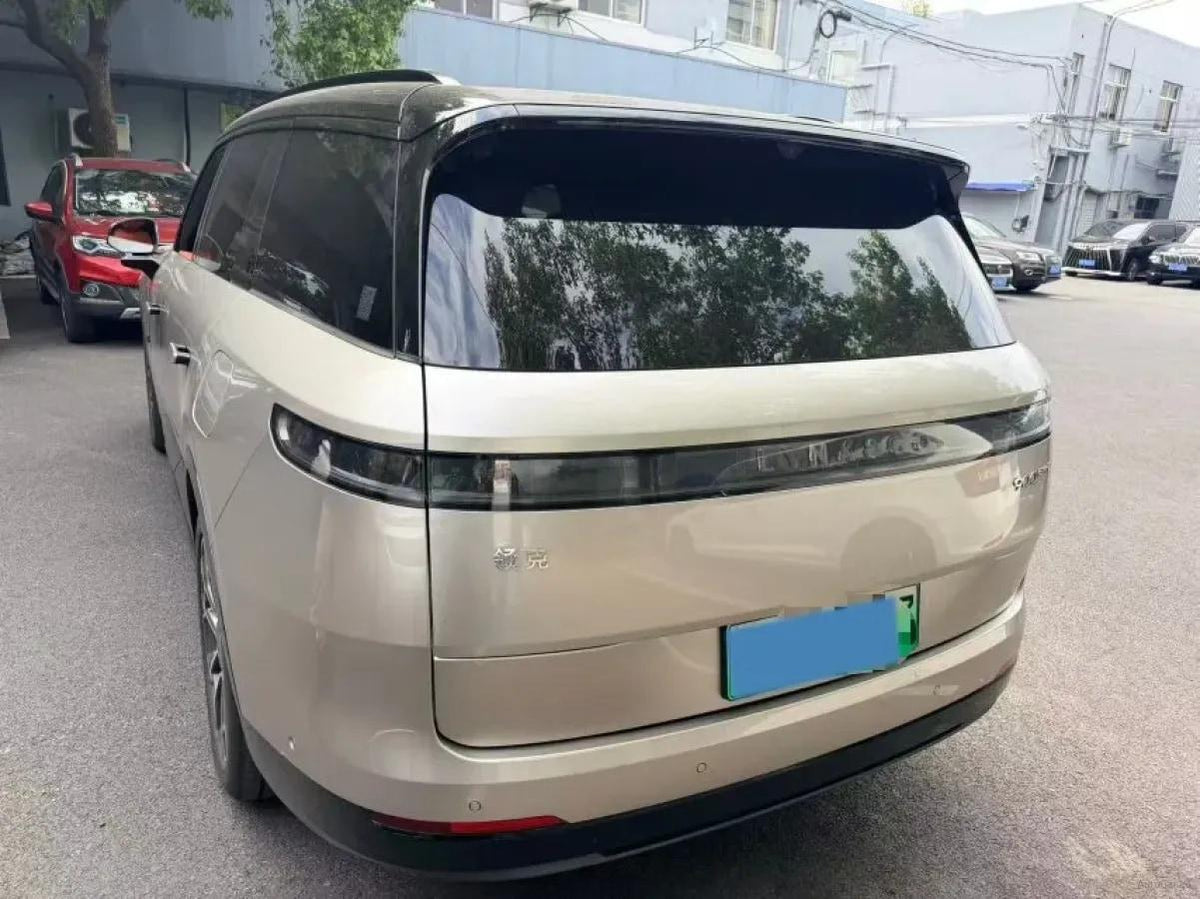 2025 LYNK&CO 900 1.5T 190HP L4 3DHT PHEV 44.85KWH 220km image 4