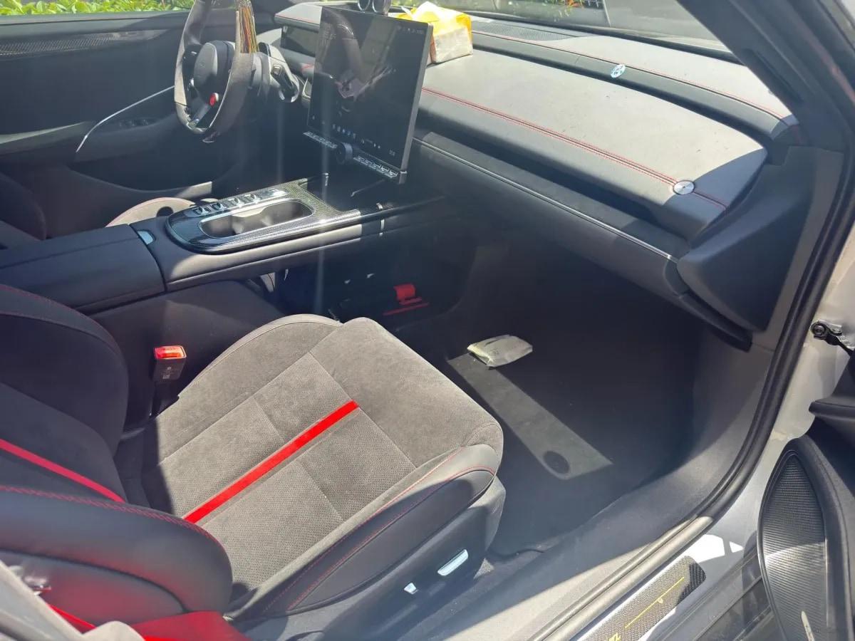 2025 Xiaomi SU7 Ultra BEV 93.7KWH image 4