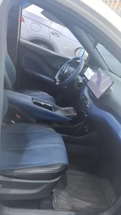 2025 BYD Seagull BEV 30.08KWH 305km image 4