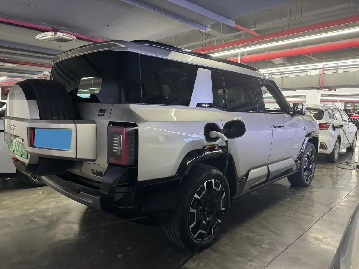 2025 Fang Cheng Bao Bao 8 2.0T 245HP L4 E-CVT PHEV 36.8KWH image 4