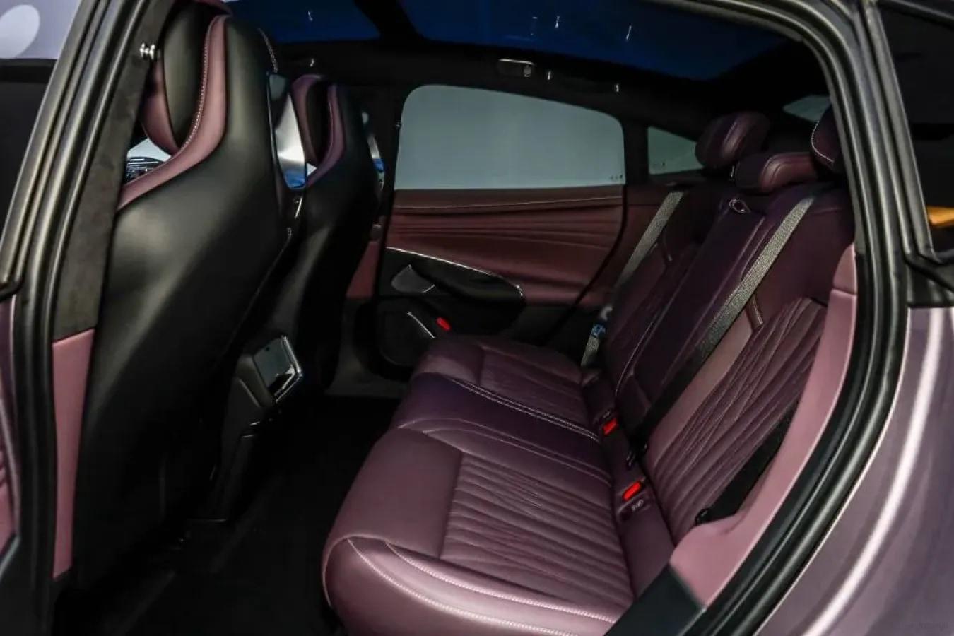 2026 Xiaomi SU7 BEV image 4