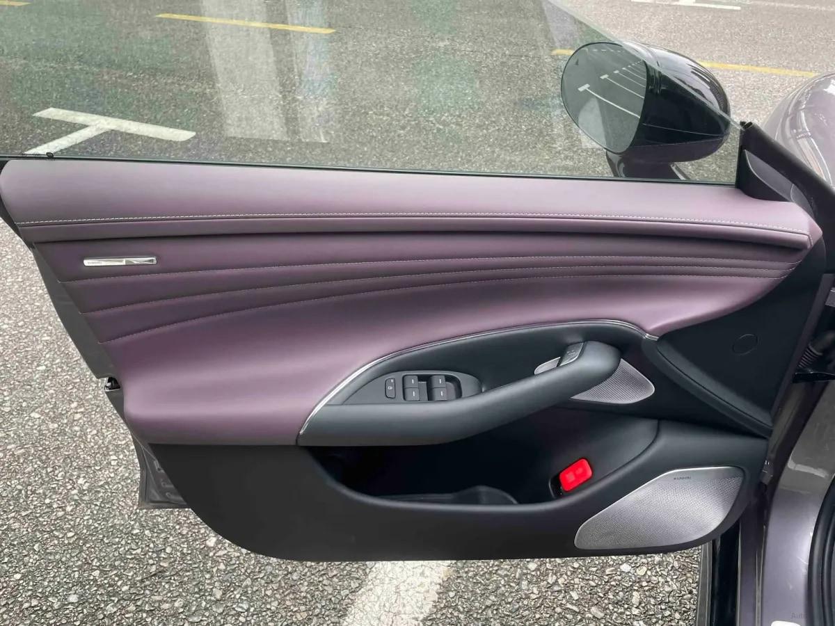 2026 Xiaomi SU7 BEV 73KWH 720km image 4
