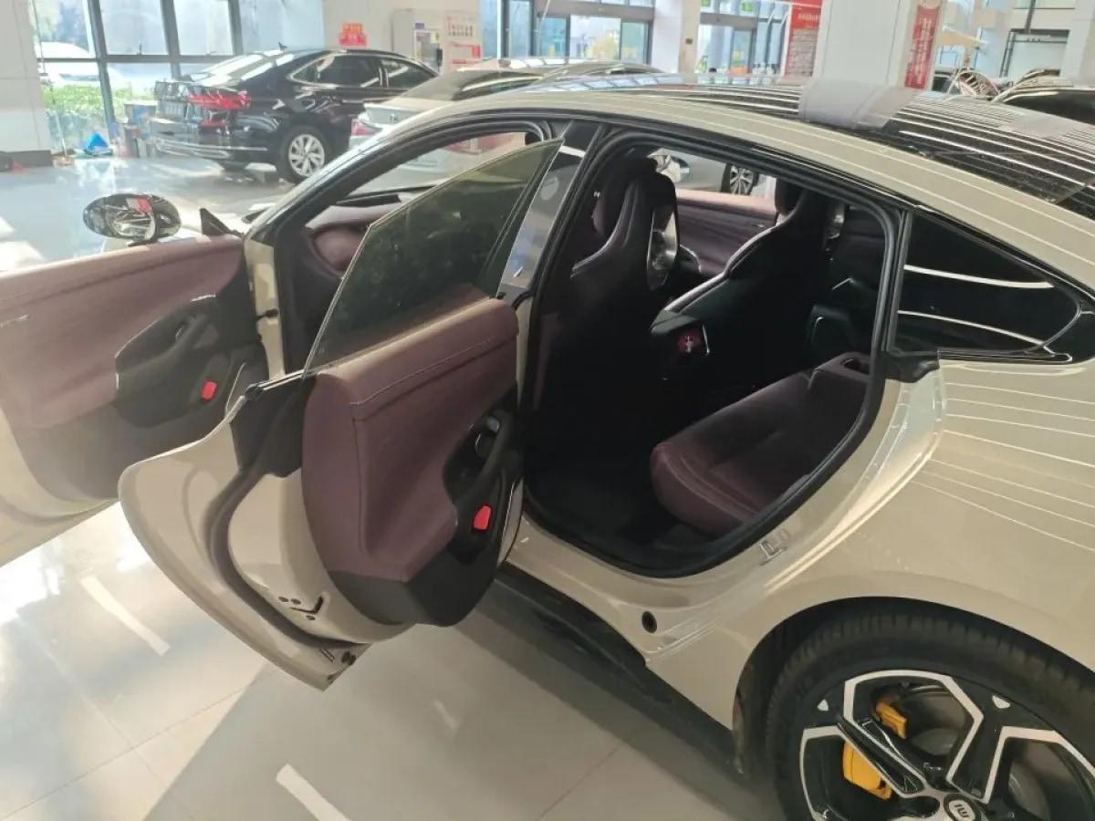 2026 Xiaomi SU7 BEV image 4