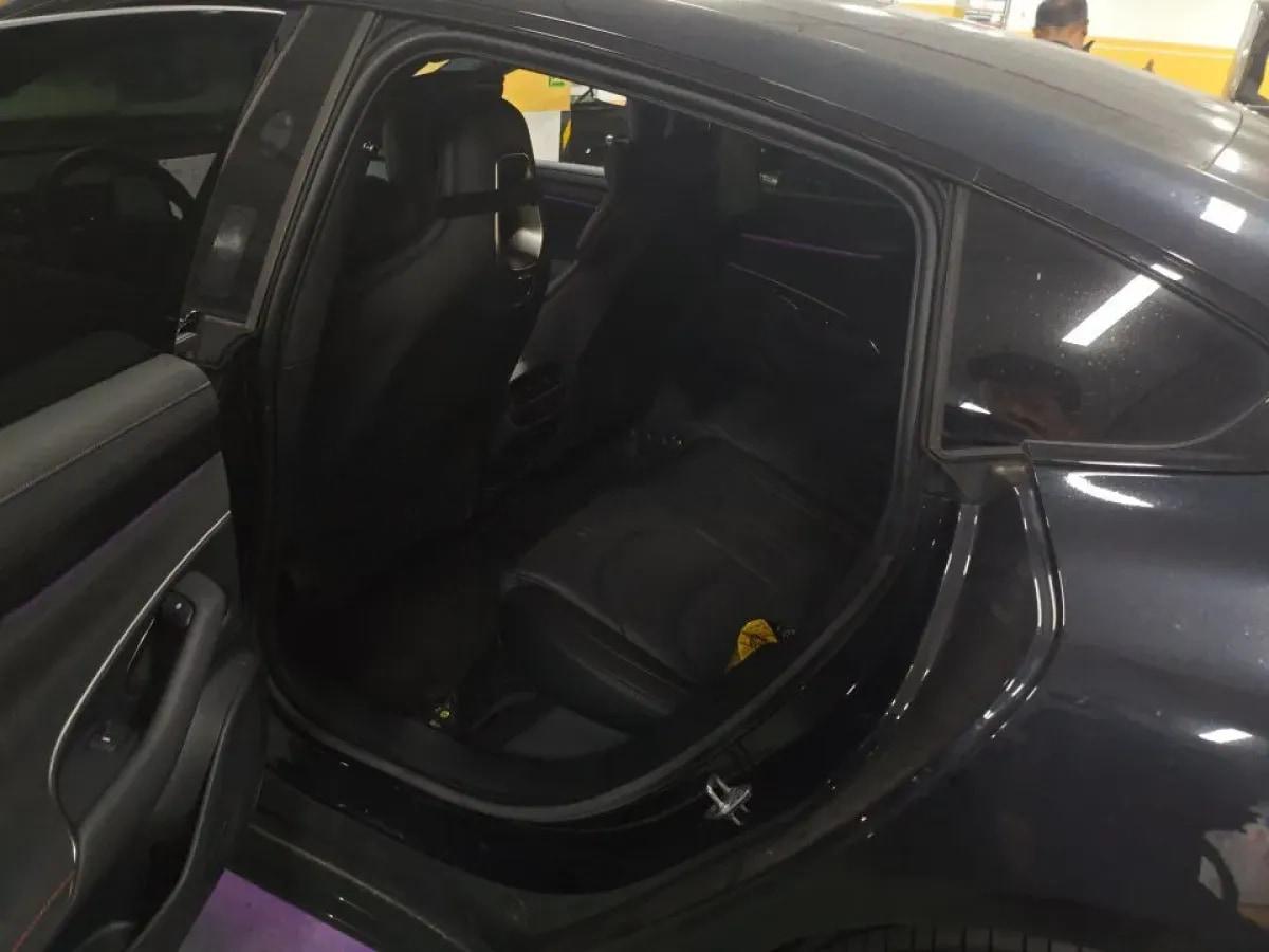 2024 Xiaomi SU7 BEV 73.6KWH image 4