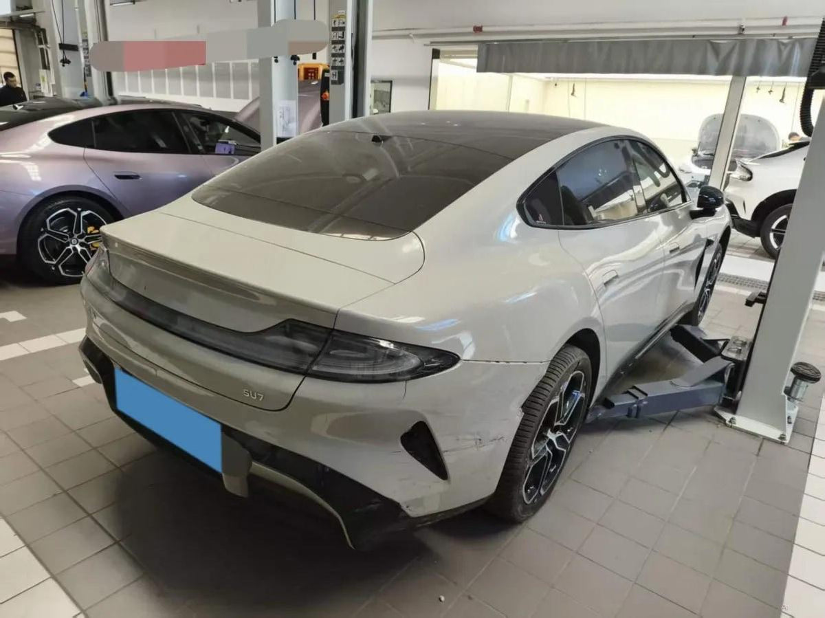 2026 Xiaomi SU7 BEV 96.3KWH 902km image 4