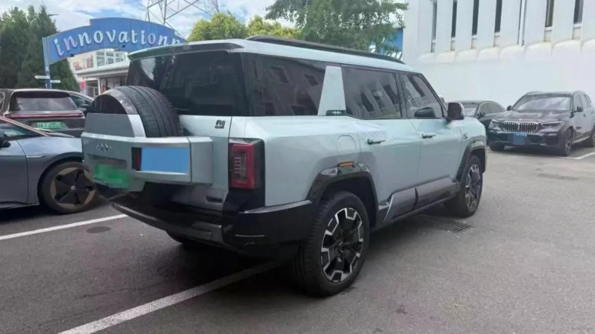 2025 Fang Cheng Bao Bao 8 2.0T 245HP L4 E-CVT PHEV 36.8KWH image 4