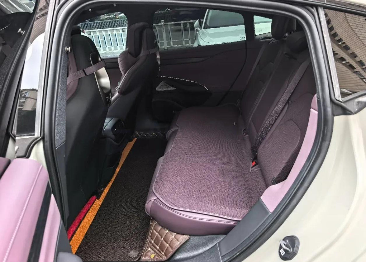2024 Xiaomi SU7 BEV 73.6KWH 700km image 4