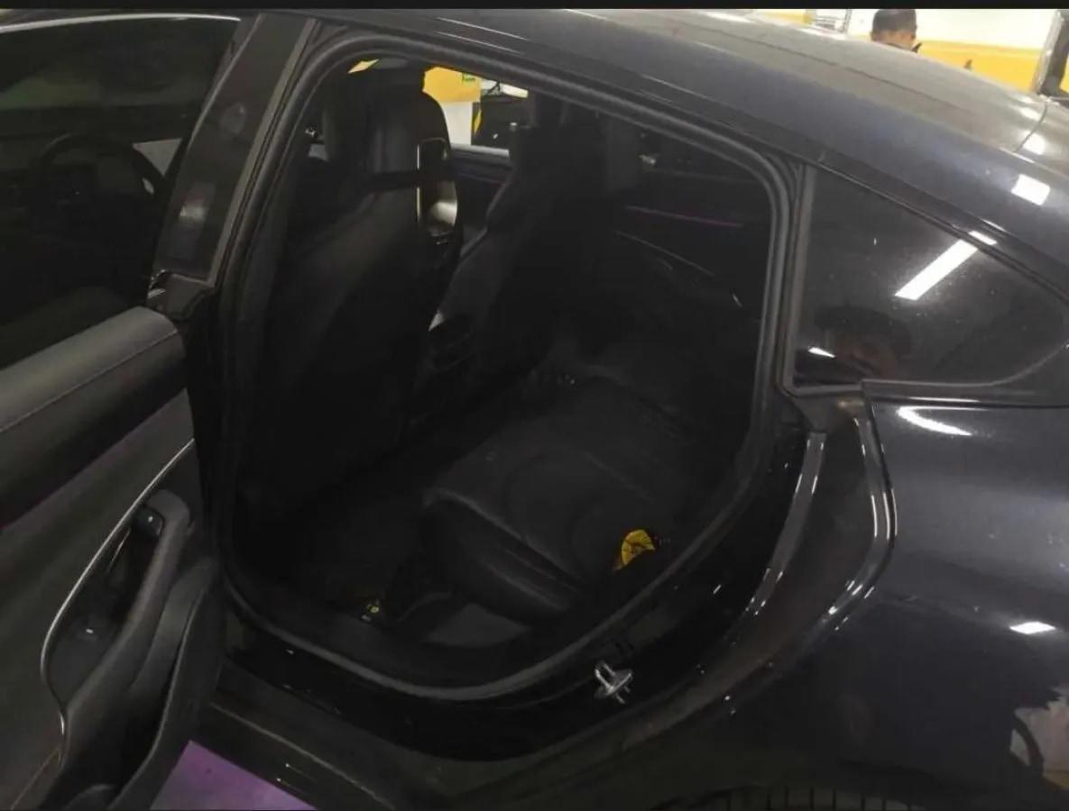 2024 Xiaomi SU7 BEV 73.6KWH image 4