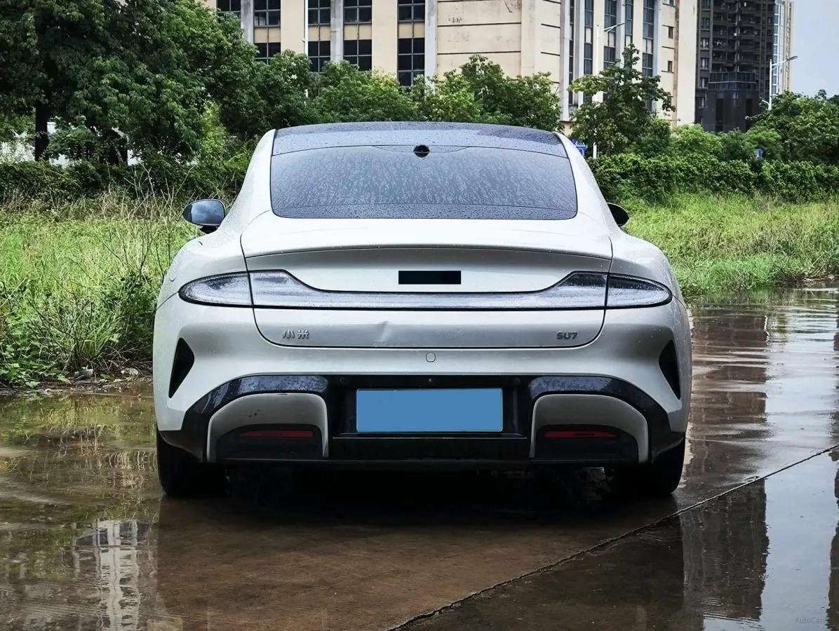 2024 Xiaomi SU7 BEV 73.6KWH image 4