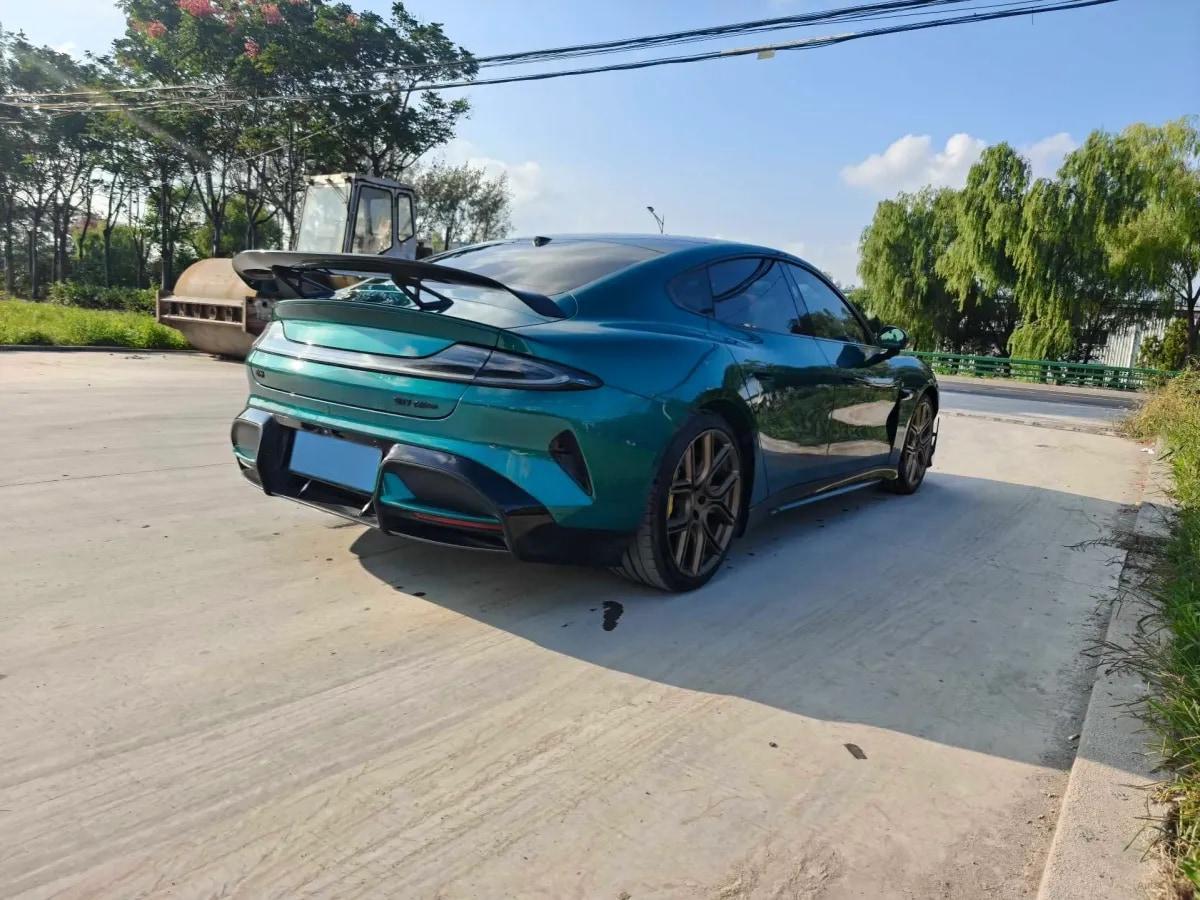 2025 Xiaomi SU7 Ultra BEV 93.7KWH 630km image 4