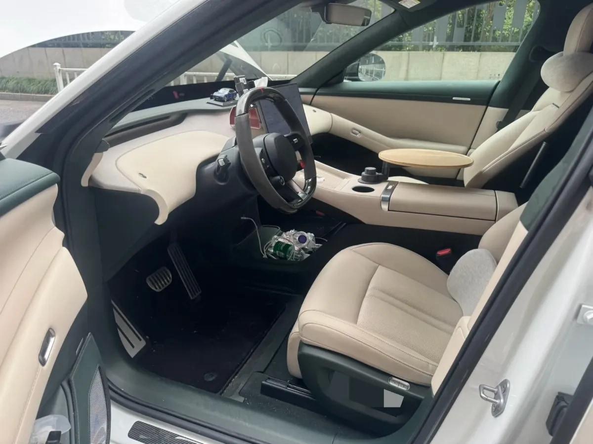 2025 Xiaomi YU7 BEV 101.7KWH 760km image 4