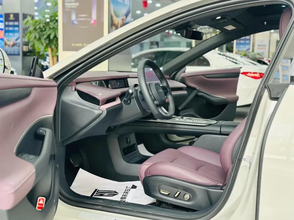 2024 Xiaomi SU7 BEV 94.3KWH image 4