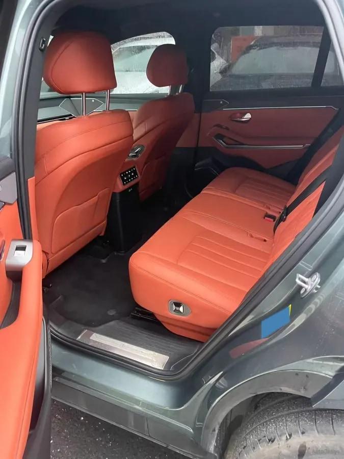 2025 BYD Tang L 1.5T 156HP L4 E-CVT PHEV 35.6KWH 175km image 4